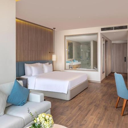 A La Carte Ha Long Bay Hotel Εξωτερικό φωτογραφία